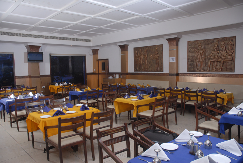 Grand World Hotel Tirupati Restaurant
